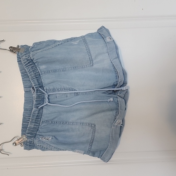 Dex Pants - Dex elastic waist shorts size medium